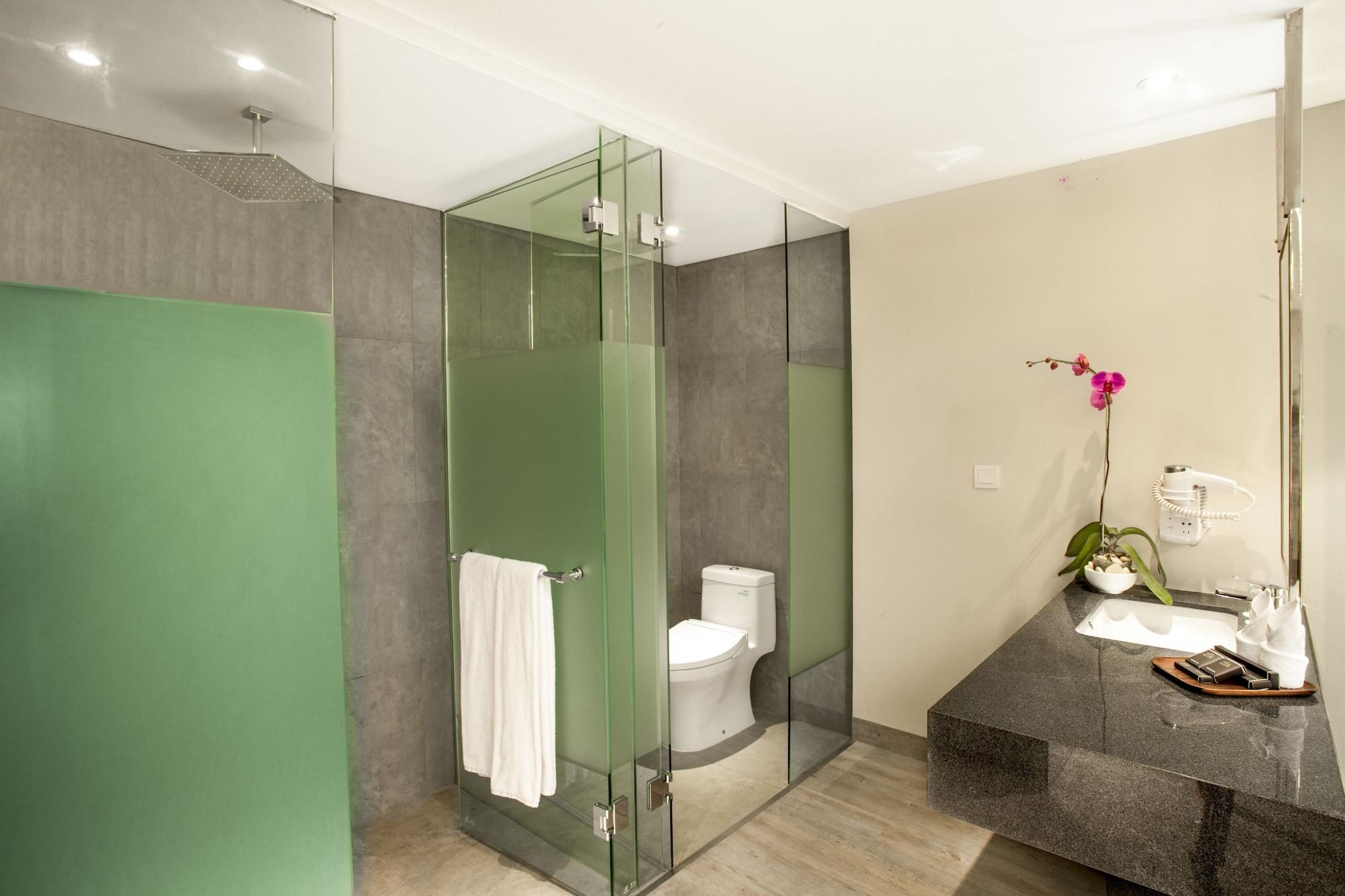 Hotel Daun Bali Seminyak Экстерьер фото