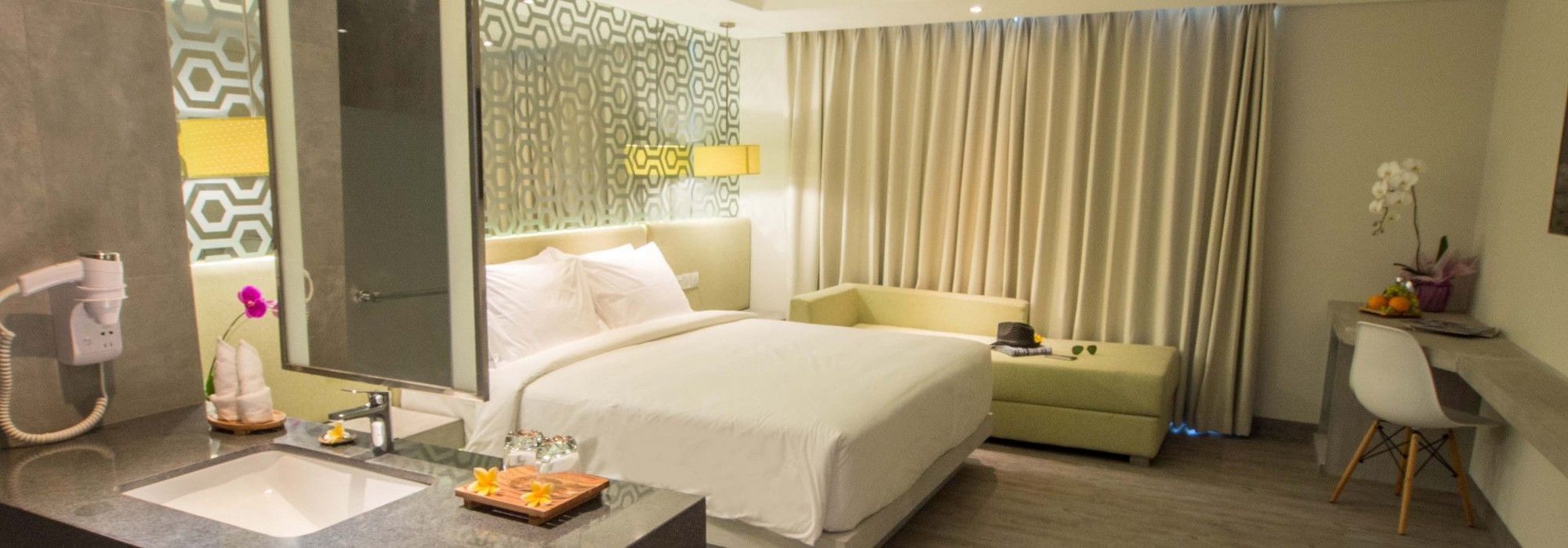 Hotel Daun Bali Seminyak Экстерьер фото