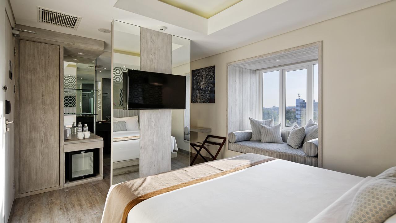 Hotel Daun Bali Seminyak Экстерьер фото