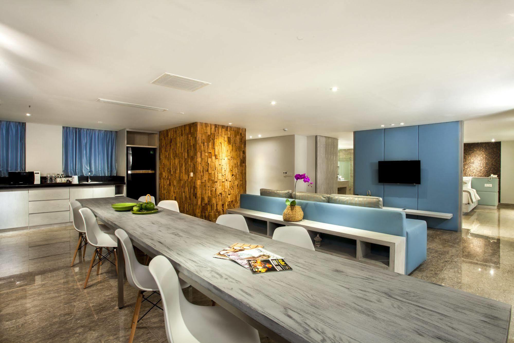 Hotel Daun Bali Seminyak Экстерьер фото