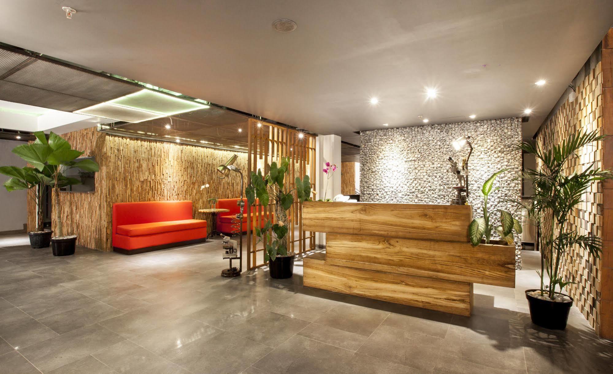 Hotel Daun Bali Seminyak Экстерьер фото